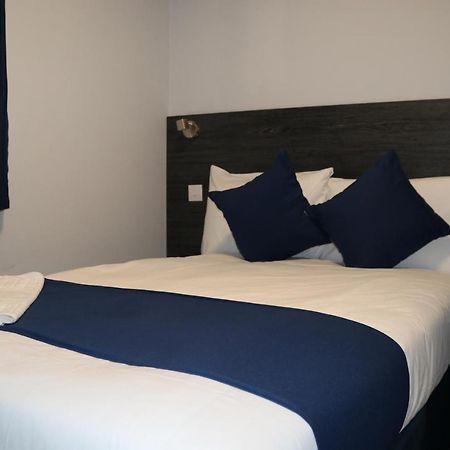 Blue Sapphire Hotel Ilford Ngoại thất bức ảnh