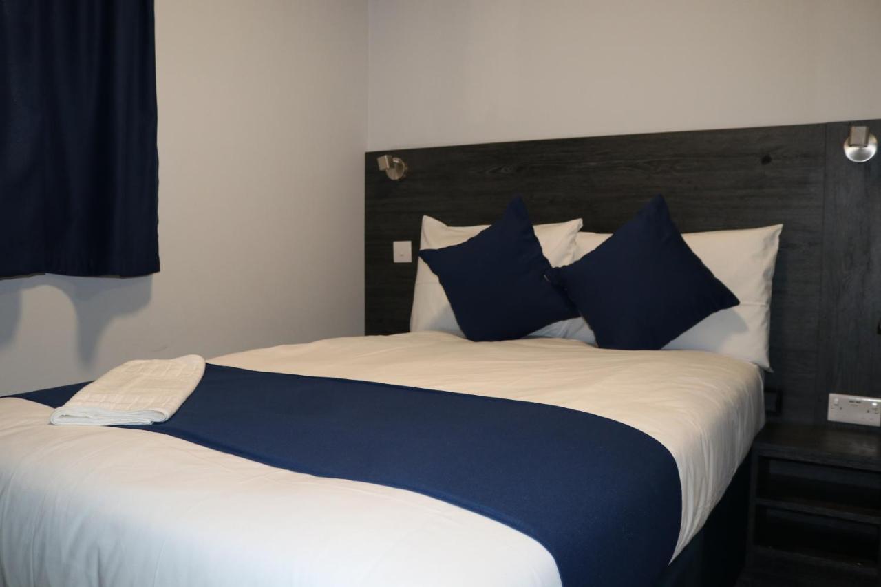 Blue Sapphire Hotel Ilford Ngoại thất bức ảnh