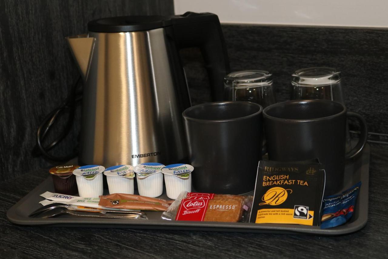 Blue Sapphire Hotel Ilford Ngoại thất bức ảnh