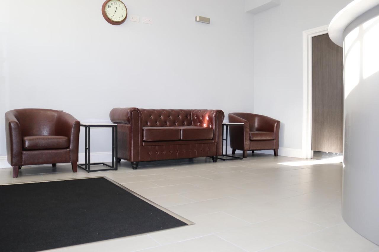Blue Sapphire Hotel Ilford Ngoại thất bức ảnh