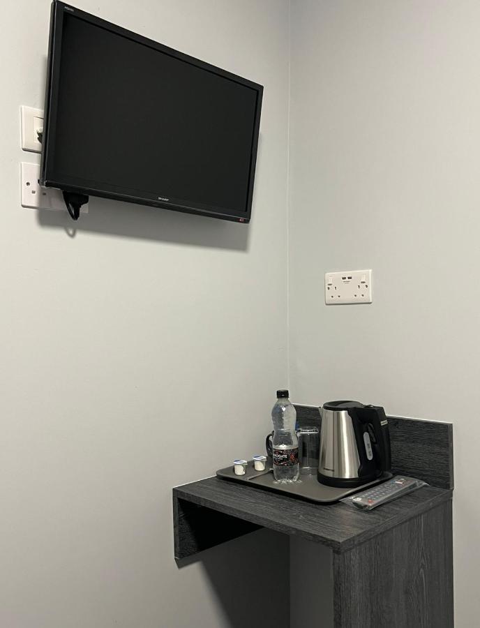 Blue Sapphire Hotel Ilford Ngoại thất bức ảnh