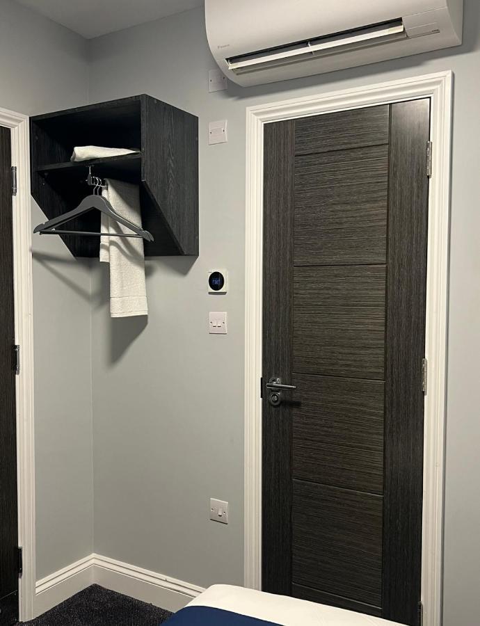 Blue Sapphire Hotel Ilford Ngoại thất bức ảnh