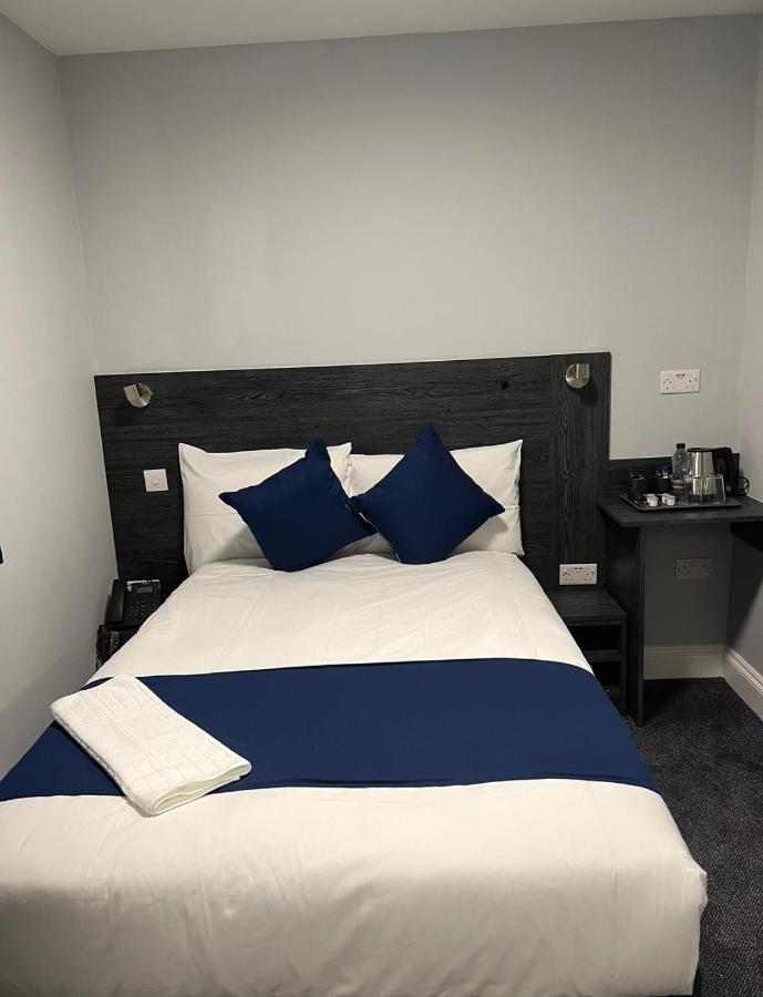 Blue Sapphire Hotel Ilford Ngoại thất bức ảnh
