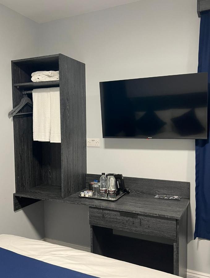 Blue Sapphire Hotel Ilford Ngoại thất bức ảnh
