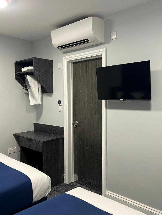 Blue Sapphire Hotel Ilford Ngoại thất bức ảnh